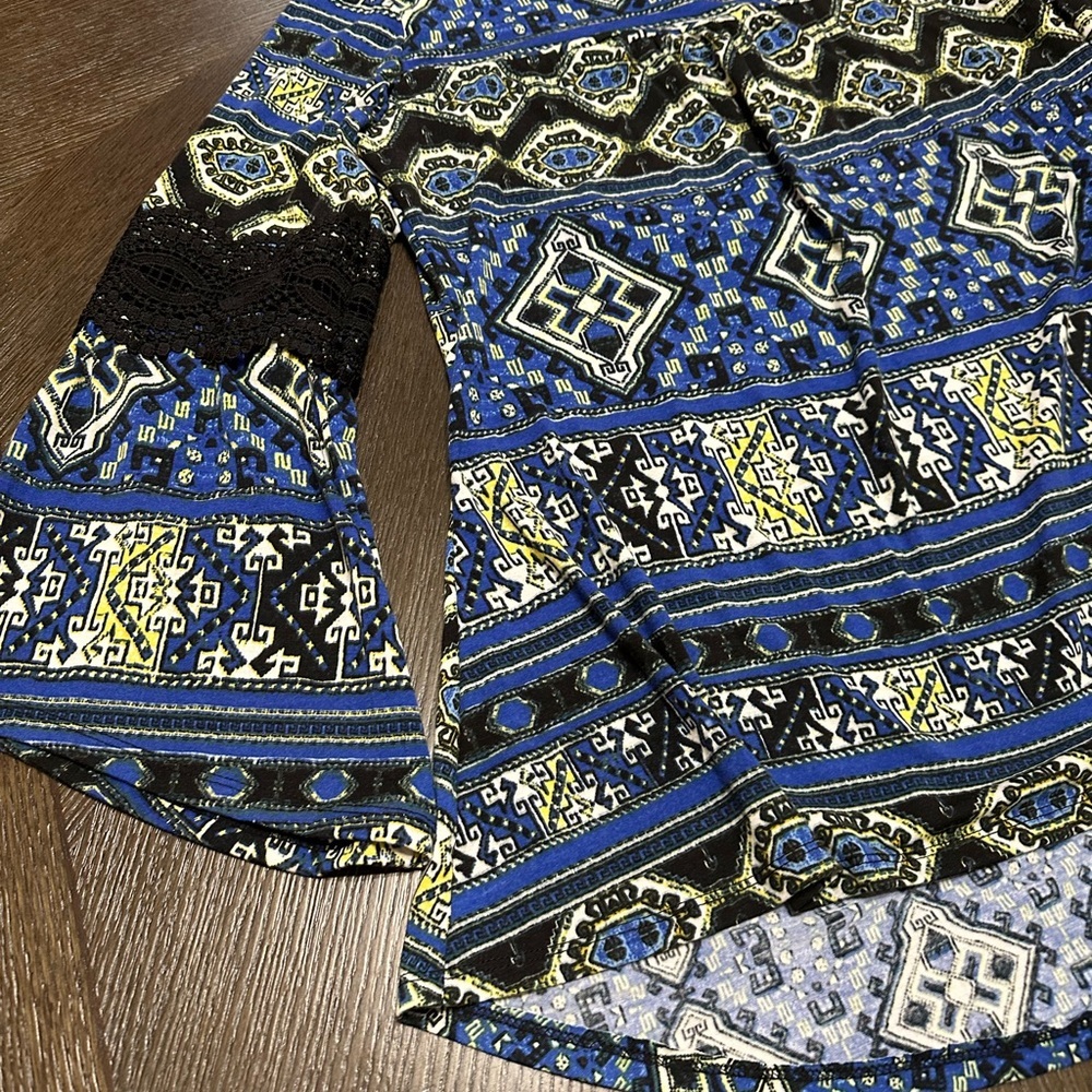 Hannah Boho Print Lace Bell Sleeve Women’s Top, Large - Picture 13 of 13